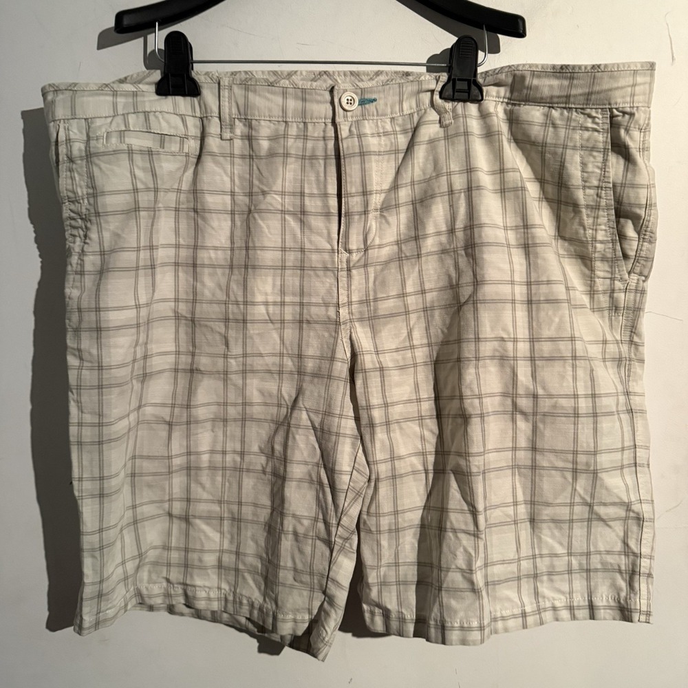 Tommy Bahama Relax Men's Shorts‎ Size 44 Plaid Resort Travel Preppy Coastal - Picture 1 of 4